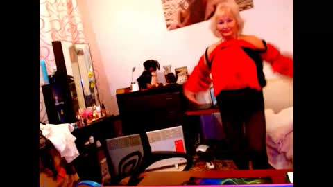 natali online show from February 2025 07:19:02 PM