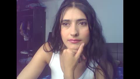 Erotik online show from February 2026 04:46:02 AM