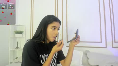 Snapshot of natalia_aguirre chatting on February 2025 12:28:01 PM Naty online show from February 2025 12:28:01 PM