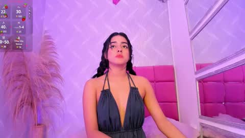 Snapshot of natalia_aguirre chatting on February 2025 03:26:01 PM Naty online show from February 2025 03:26:01 PM