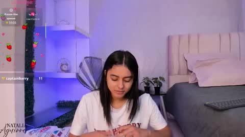 Snapshot of natalia_aguirre chatting on October 2025 12:30:02 PM Naty online show from October 2025 12:30:02 PM