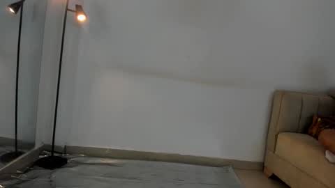 Snapshot of natalia_aguirre chatting on November 2025 12:28:01 PM Naty online show from November 2025 12:28:01 PM