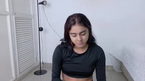 Snapshot of natalia_aguirre chatting on December 2025 12:11:02 PM Naty online show from December 2025 12:11:02 PM