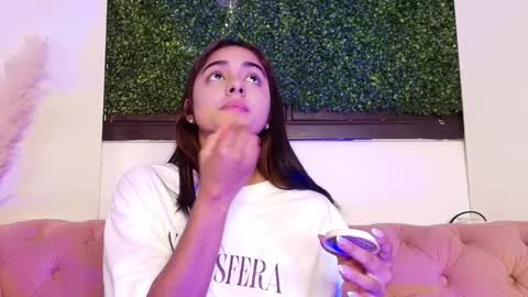 Snapshot of natalia_aguirre chatting on February 2026 03:12:01 PM Naty online show from February 2026 03:12:01 PM