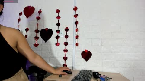 Snapshot of natalia_kiss01 chatting on February 2026 11:39:01 AM Natalia Kiss online show from February 2026 11:39:01 AM