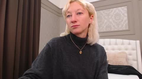 Natalie online show from February 2026 08:09:01 AM