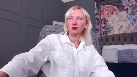 Natalie online show from February 2026 07:38:02 AM