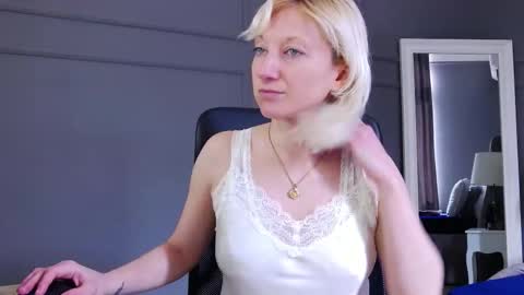 Natalie online show from March 2026 09:46:02 AM