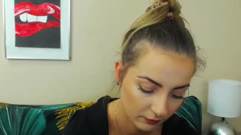 NatalieSexy online show from October 2025 07:23:01 AM