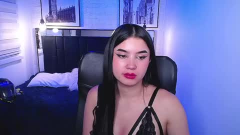natalie  online show from April 2026 08:39:01 AM