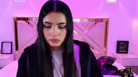Snapshot of natalie_loffreda chatting on July 2026 08:00:02 PM natalie online show from July 2026 08:00:02 PM