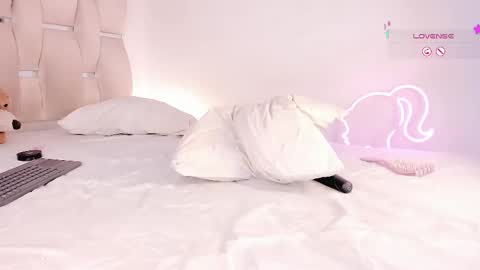  Natalie   online show from March 2025 12:22:01 PM