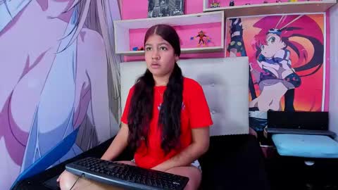 natalieevansx online show from December 2024 07:09:02 PM