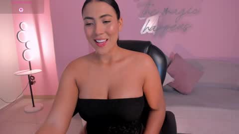Natalie Lewis online show from April 2026 12:29:02 PM