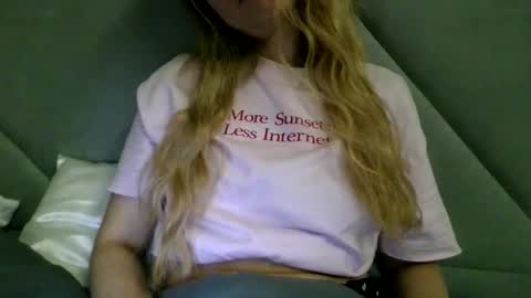 Snapshot of nataliexo111 chatting on October 2025 07:47:02 PM Natali online show from October 2025 07:47:02 PM