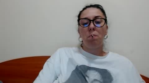 Snapshot of natally565656 chatting on June 2026 01:37:01 PM natally online show from June 2026 01:37:01 PM