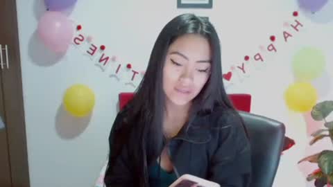 Nataly Escobar online show from September 2025 12:16:02 PM