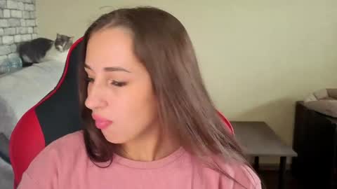 Nataly online show from May 2026 07:02:02 AM