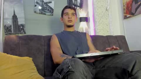 Snapshot of natan_77 chatting on November 2025 03:41:01 AM natan_77 online show from November 2025 03:41:01 AM