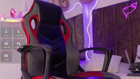 Snapshot of natasha__black chatting on October 2025 08:49:02 PM Natasha online show from October 2025 08:49:02 PM