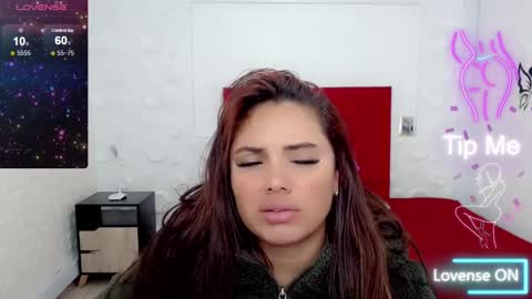 Snapshot of natasha__magics chatting on February 2025 04:05:02 AM natasha__magics online show from February 2025 04:05:02 AM