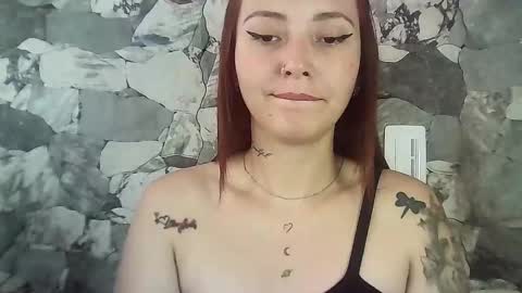 Snapshot of natasha_kein chatting on December 2024 07:45:01 PM natalia online show from December 2024 07:45:01 PM