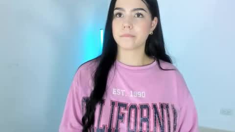 Natalia online show from September 2025 11:17:01 PM