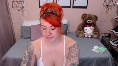 Snapshot of natasha_woo chatting on November 2025 01:48:01 AM Nat online show from November 2025 01:48:01 AM