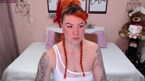 Snapshot of natasha_woo chatting on February 2026 10:11:01 AM Nat online show from February 2026 10:11:01 AM