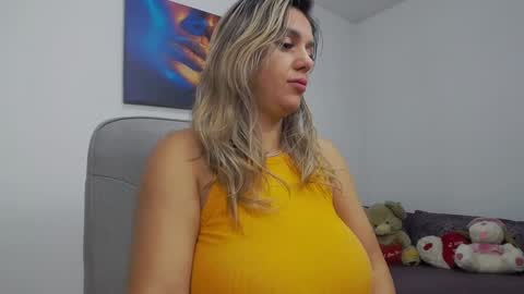 natashaboobs online show from September 2025 05:18:01 AM