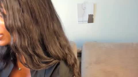 Natassia Dreams online show from April 2026 11:40:02 PM