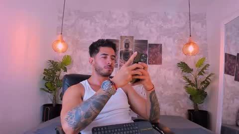 Nate Franco online show from December 2025 04:08:01 AM