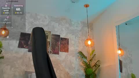 Snapshot of nate_franco chatting on April 2026 04:45:01 AM Nate Franco online show from April 2026 04:45:01 AM