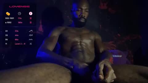 Snapshot of natebig_ chatting on February 2026 07:50:01 AM Nathaniel online show from February 2026 07:50:01 AM