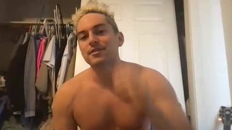 natetheexplorer online show from December 2025 09:56:02 PM