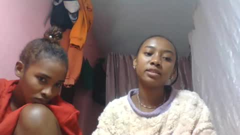 nathalia069 online show from August 2026 07:54:01 AM