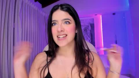 NATHALIE online show from December 2025 11:15:01 AM