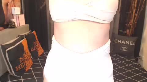 Goddess Nathalie online show from May 2026 03:11:02 AM