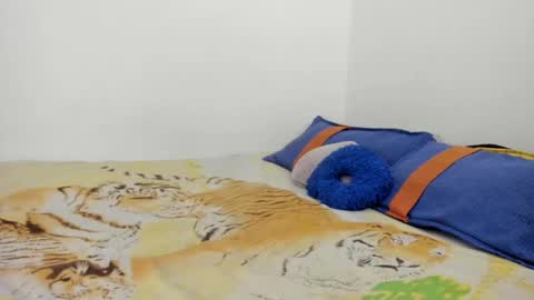 Nathaly online show from December 2024 08:18:01 PM