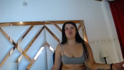Nathaly sweet online show from April 2026 01:25:02 PM