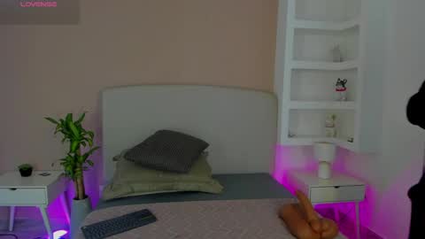 NATHALY  online show from May 2026 10:55:01 AM
