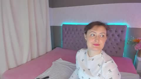 NathalyStars online show from April 2026 12:24:01 PM