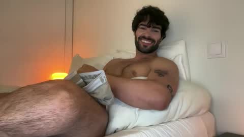 Snapshot of nathan_gael chatting on April 2026 09:34:01 PM Nathaniel online show from April 2026 09:34:01 PM
