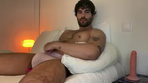 Snapshot of nathan_gael chatting on May 2026 01:29:02 PM Nathaniel online show from May 2026 01:29:02 PM