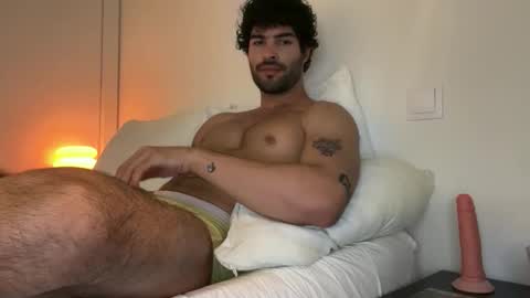 Snapshot of nathan_gael chatting on May 2026 04:12:01 PM Nathaniel online show from May 2026 04:12:01 PM