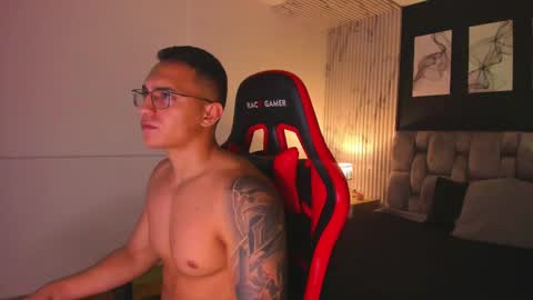 Snapshot of nathan_gross chatting on February 2025 04:58:02 AM nathan_gross online show from February 2025 04:58:02 AM