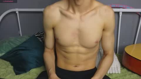 Snapshot of nathanbruce chatting on June 2026 05:31:02 AM N A T H AN online show from June 2026 05:31:02 AM
