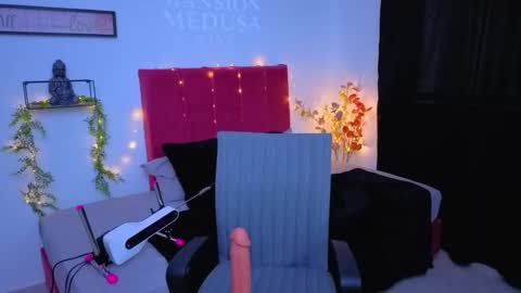 nathi_medusa online show from October 2025 11:29:01 AM