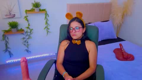 nathi_medusa online show from October 2025 04:30:01 PM