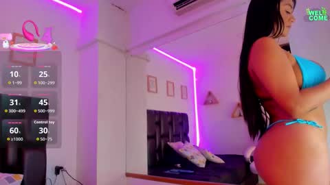 Snapshot of nathi_rodri chatting on December 2025 06:47:02 PM Nathi online show from December 2025 06:47:02 PM